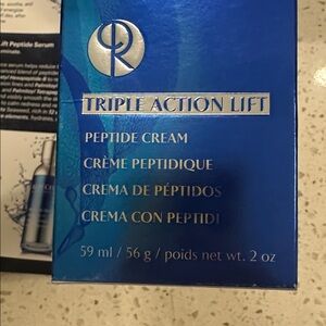 Triple Action Lift Peptide Creme - Vibrant Blue NIB
